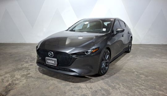 Mazda • Mazda 3