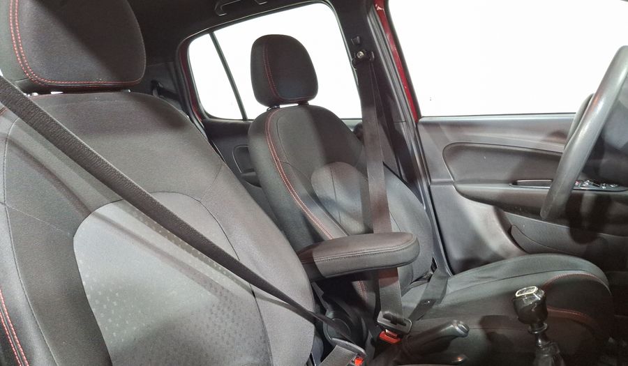 Fiat Uno 1.4 SPORTING Hatchback 2017