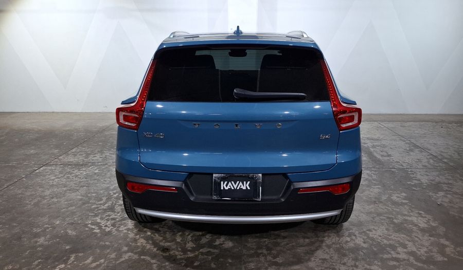 Volvo Xc40 2.0 B4 MHEV PLUS AUTO Suv 2023