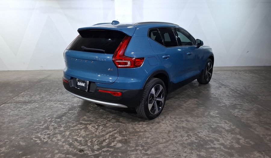 Volvo Xc40 2.0 B4 MHEV PLUS AUTO Suv 2023