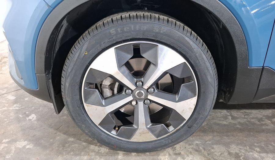 Volvo Xc40 2.0 B4 MHEV PLUS AUTO Suv 2023