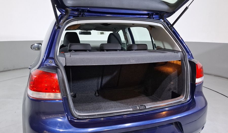 Volkswagen Golf 1.4 TURBO MT Hatchback 2013