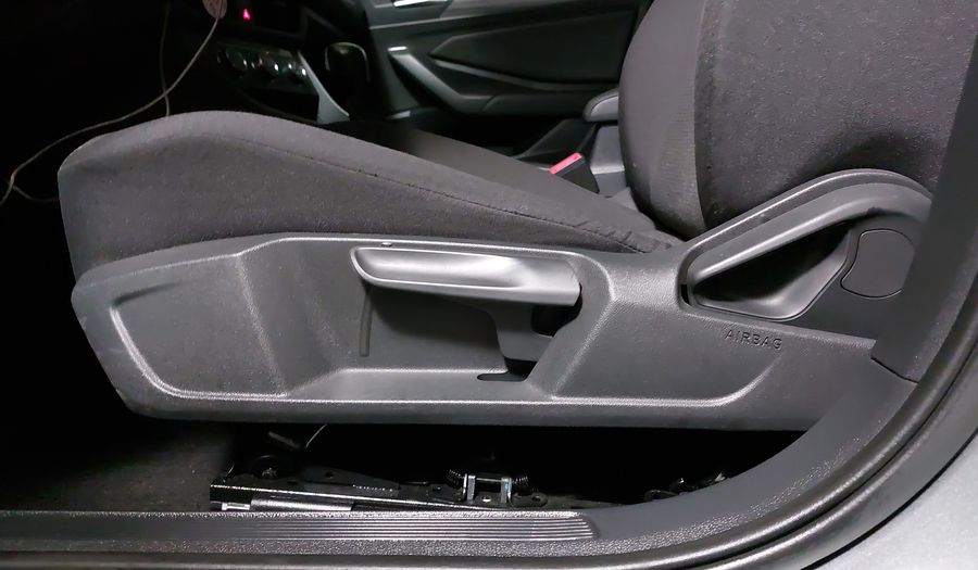 Volkswagen Jetta 1.4 COMFORTLINE AUTO Sedan 2019