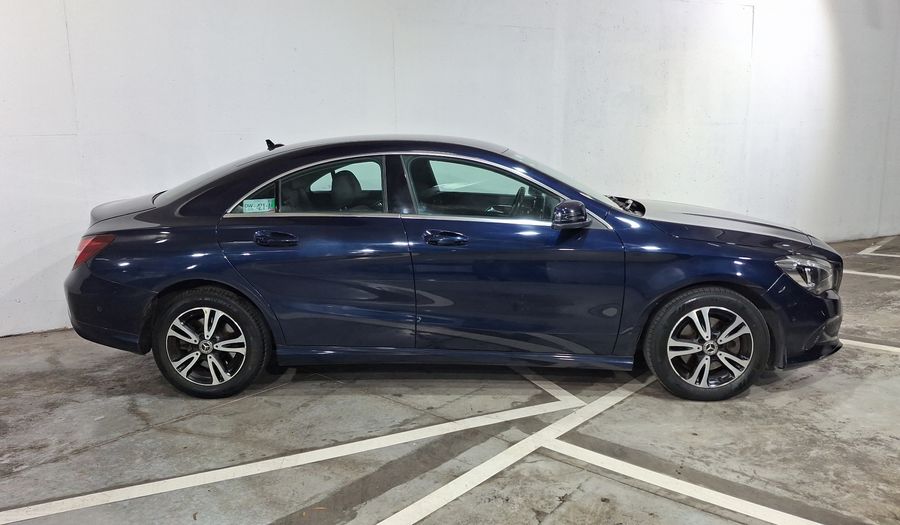 Mercedes Benz Clase Cla 1.6 CLA 200 DCT Coupe 2019