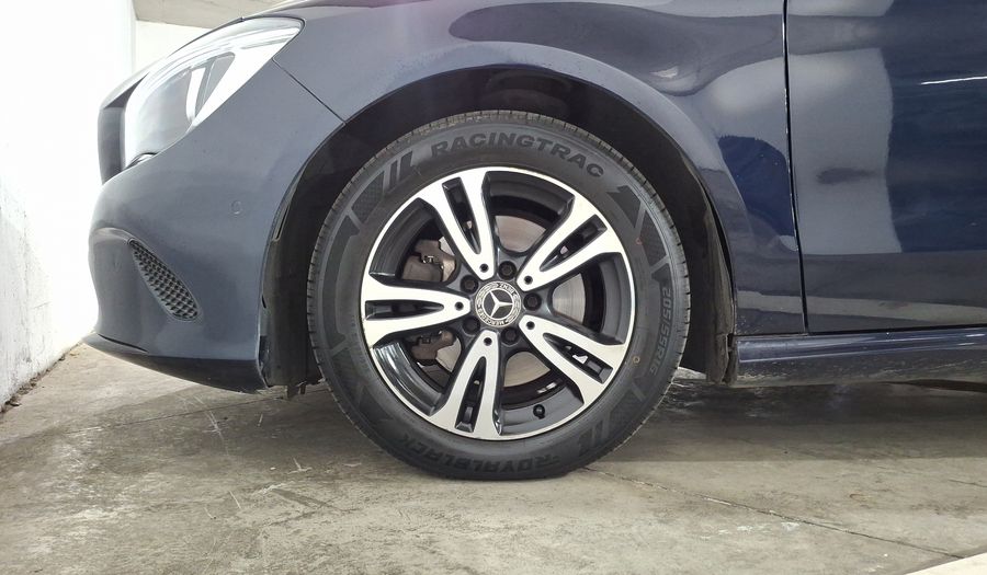 Mercedes Benz Clase Cla 1.6 CLA 200 DCT Coupe 2019