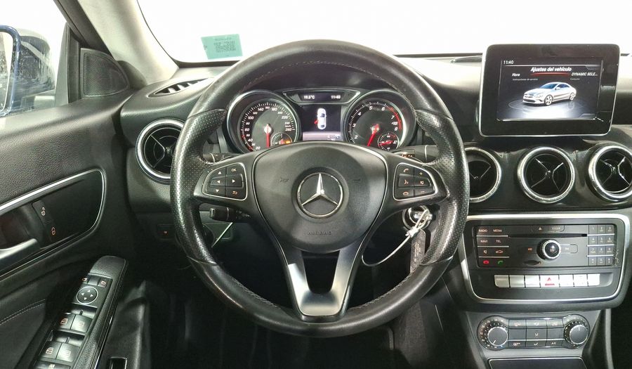 Mercedes Benz Clase Cla 1.6 CLA 200 DCT Coupe 2019