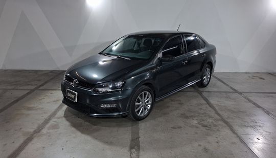 Volkswagen • Vento