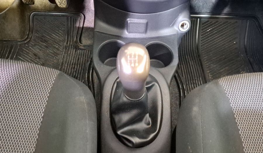 Nissan V-drive 1.6 A/C Sedan 2020