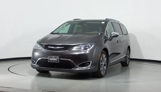 Chrysler • Pacifica