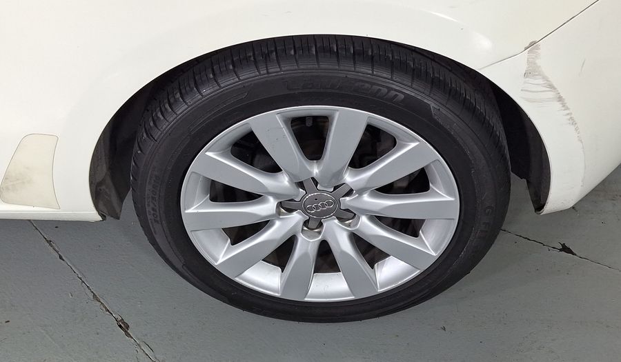 Audi A1 1.4 TFSI ENVY CON PIEL S TRONIC Hatchback 2013