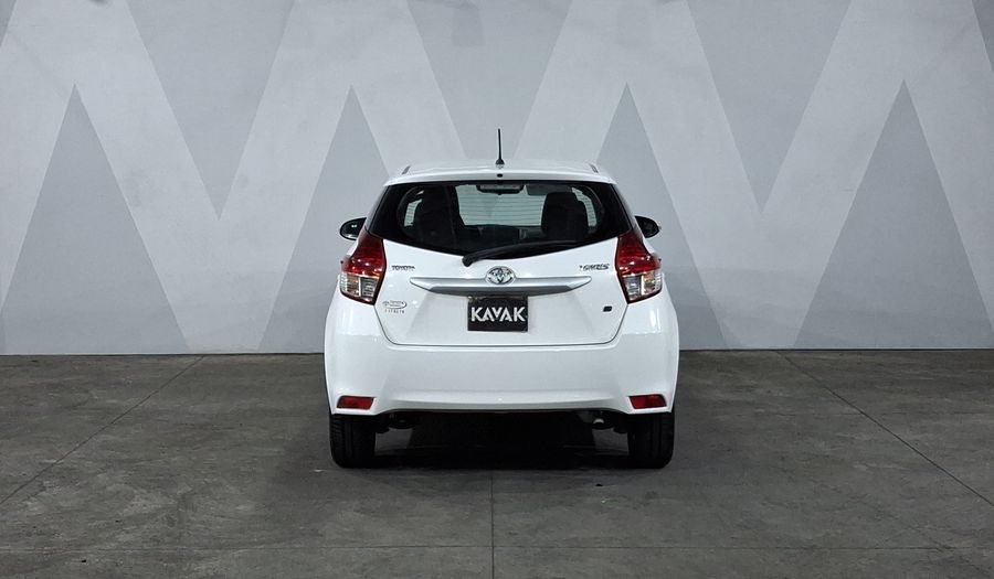 Toyota Yaris 1.5 S CVT 5PTAS Hatchback 2017