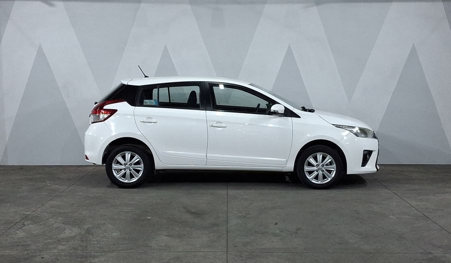 Toyota Yaris 1.5 S CVT 5PTAS Hatchback 2017