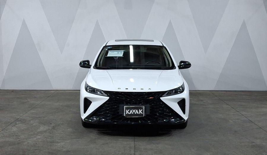 Omoda O5 1.6 GT LIFE DCT Sedan 2024