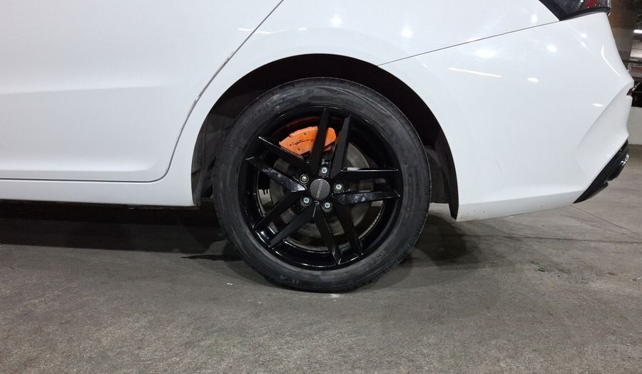 Omoda O5 1.6 GT LIFE DCT Sedan 2024
