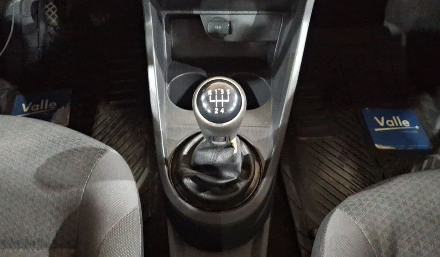 Volkswagen Gol 1.6 5 PTAS. TRENDLINE Hatchback 2017