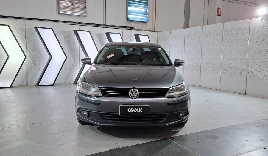 Volkswagen Vento 2.5 LUXURY TIPTRONIC Sedan 2013