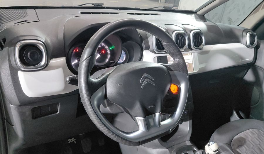 Citroen C3 Aircross 1.6 SHINE Minivan 2016