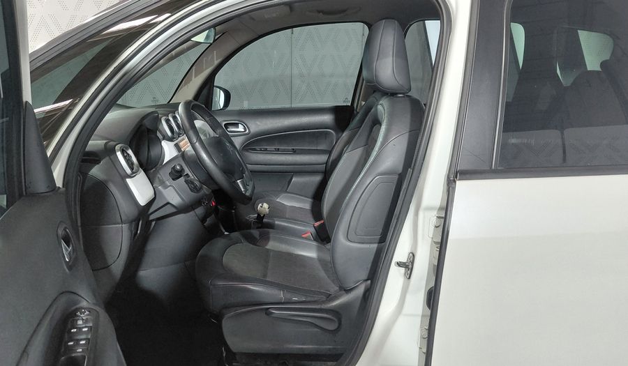 Citroen C3 Aircross 1.6 SHINE Minivan 2016