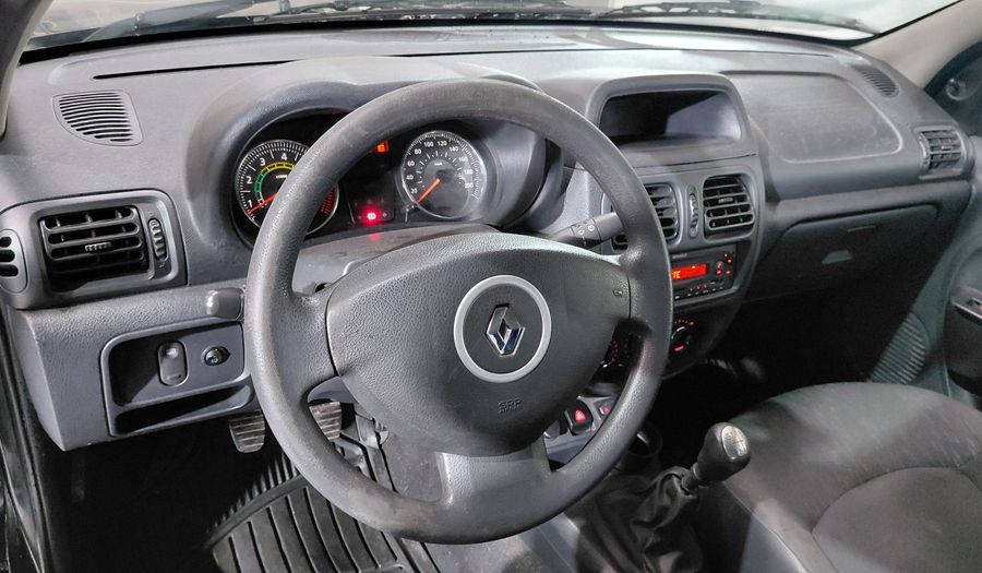 Renault Clio 1.1 CONFORT Hatchback 2014