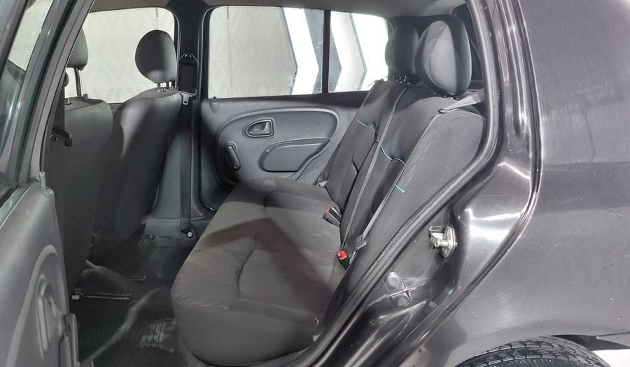 Renault Clio 1.1 CONFORT Hatchback 2014