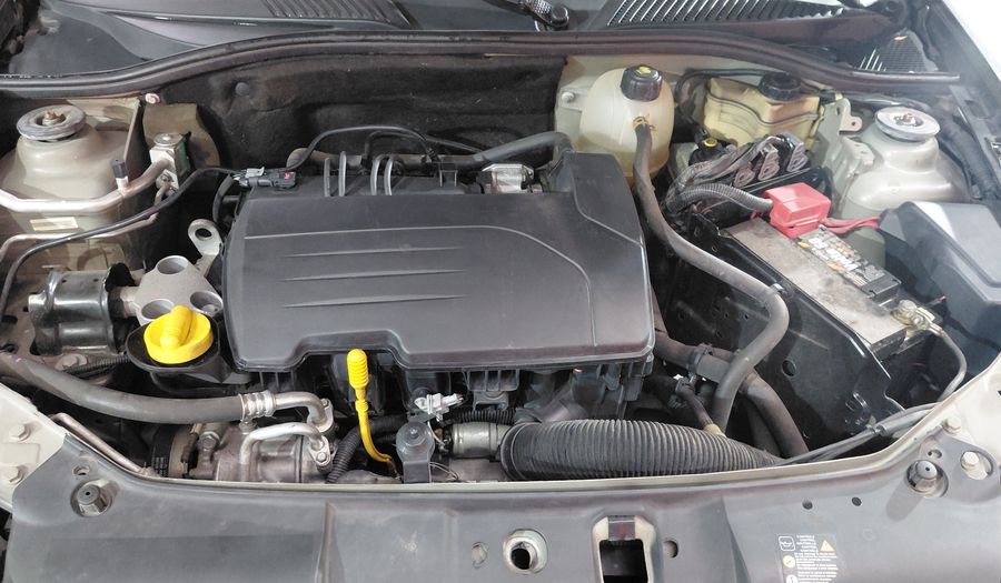 Renault Clio 1.1 CONFORT Hatchback 2014