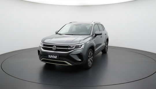 Volkswagen • Taos