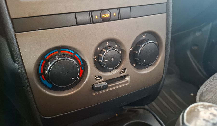 Fiat Idea 1.6 ADVENTURE 16V Minivan 2011