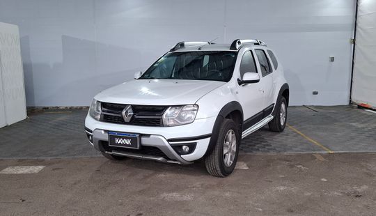 Renault • Duster