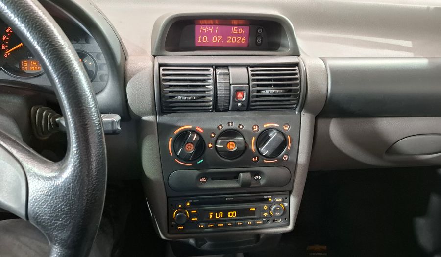 Chevrolet Classic 1.4 LT SPIRIT Sedan 2012