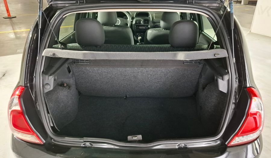 Renault Clio 1.1 CONFORT Hatchback 2016
