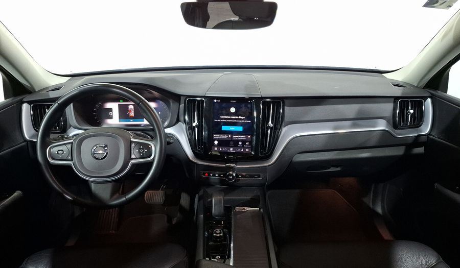 Volvo Xc60 2.0 B5 MHEV MOMENTUM AUTO AWD Suv 2022