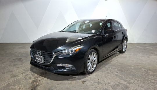 Mazda • Mazda 3