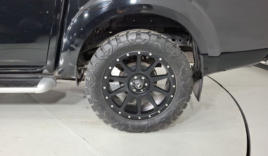 Nissan Np300 2.5 PLATINUM LE TM AC Pickup 2019