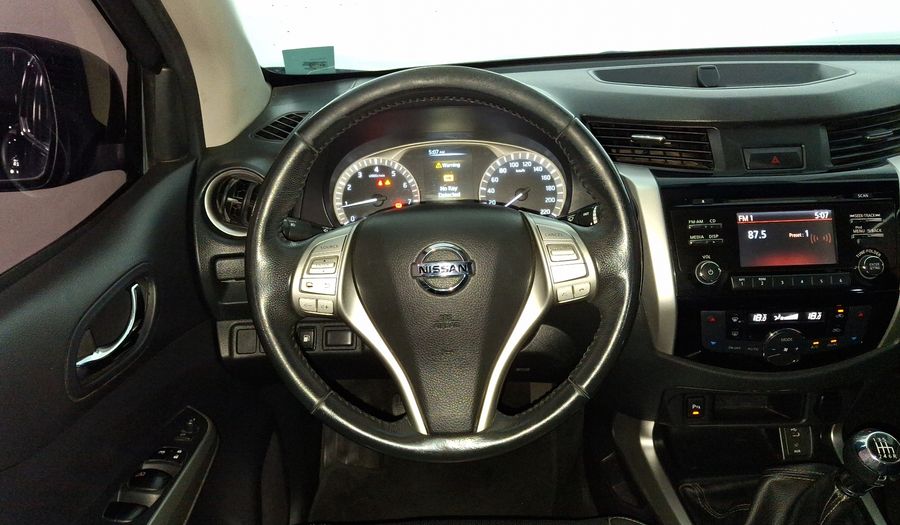 Nissan Np300 2.5 PLATINUM LE TM AC Pickup 2019