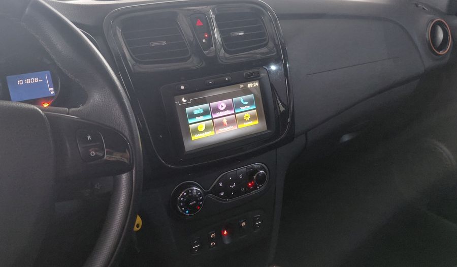 Renault Sandero Stepway 1.6 STEPWAY PRIVILEGE PH2 Hatchback 2015