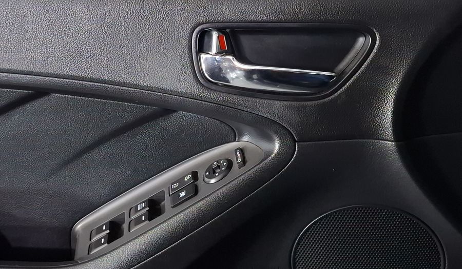 Kia Forte 2.0 EX MT Hatchback 2017