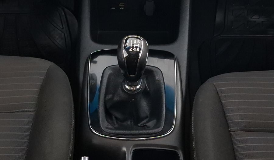 Kia Forte 2.0 EX MT Hatchback 2017