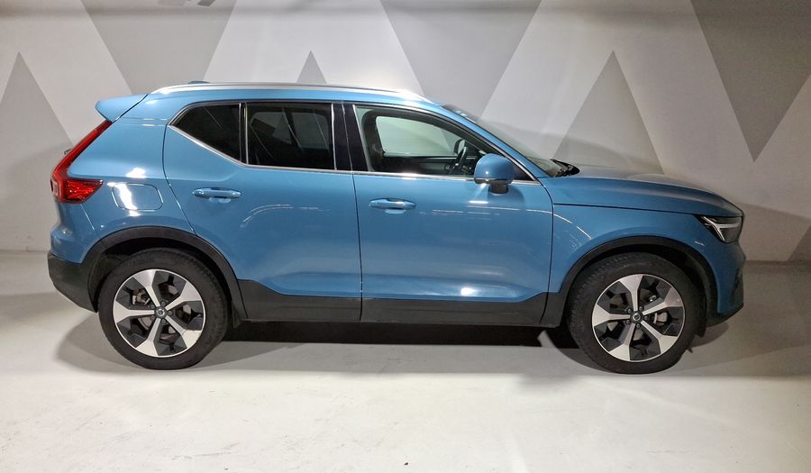 Volvo Xc40 2.0 B4 MHEV ULTIMATE AUTO Suv 2024