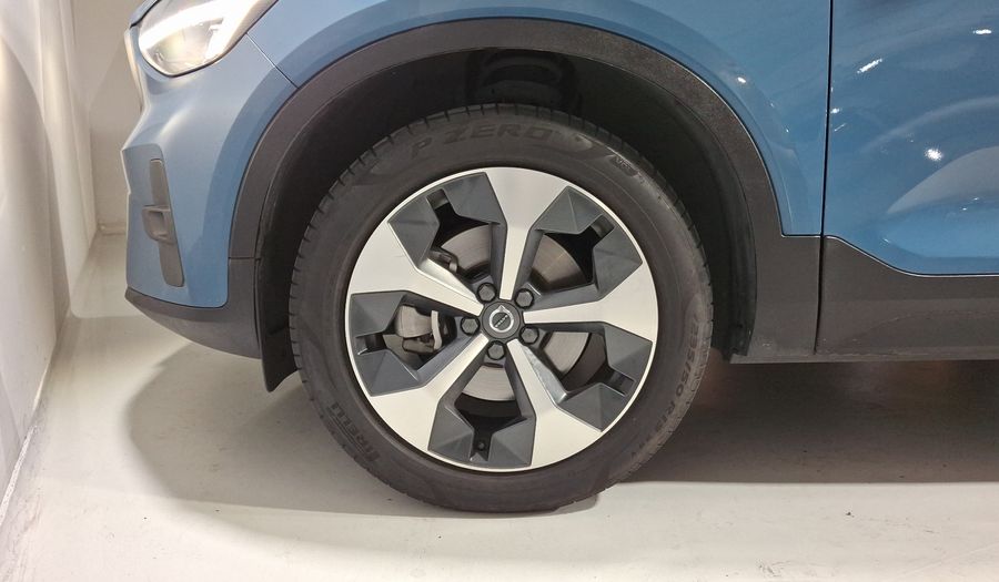 Volvo Xc40 2.0 B4 MHEV ULTIMATE AUTO Suv 2024