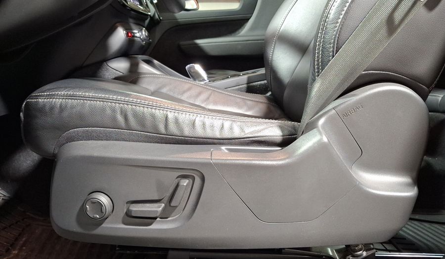 Volvo Xc40 2.0 B4 MHEV ULTIMATE AUTO Suv 2024