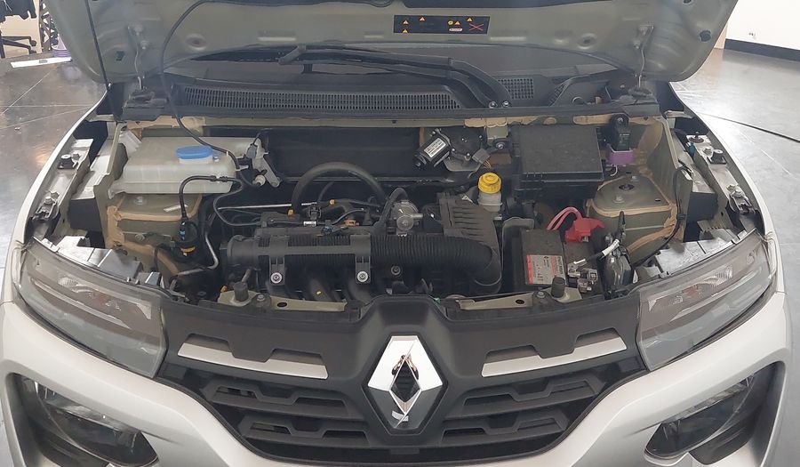 Renault Kwid 1.0 OUTSIDER Hatchback 2024
