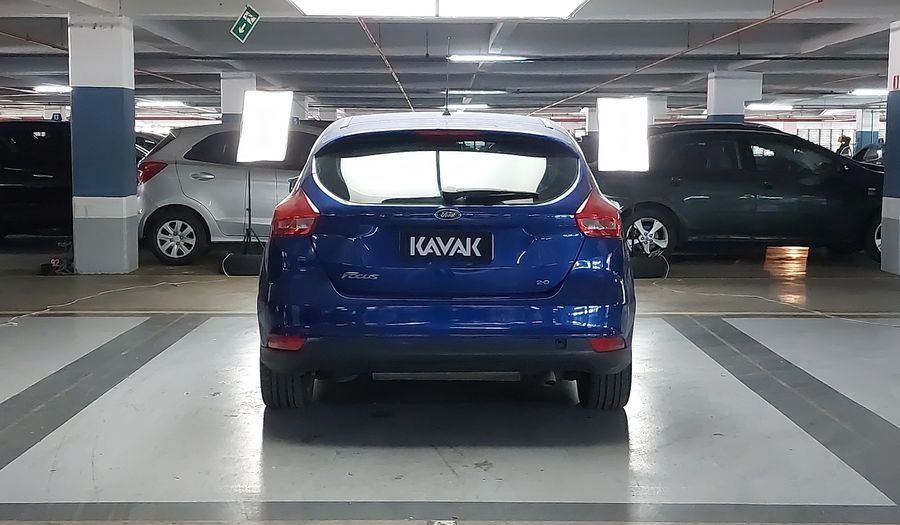 Ford Focus 2.0 SE AT Hatchback 2016