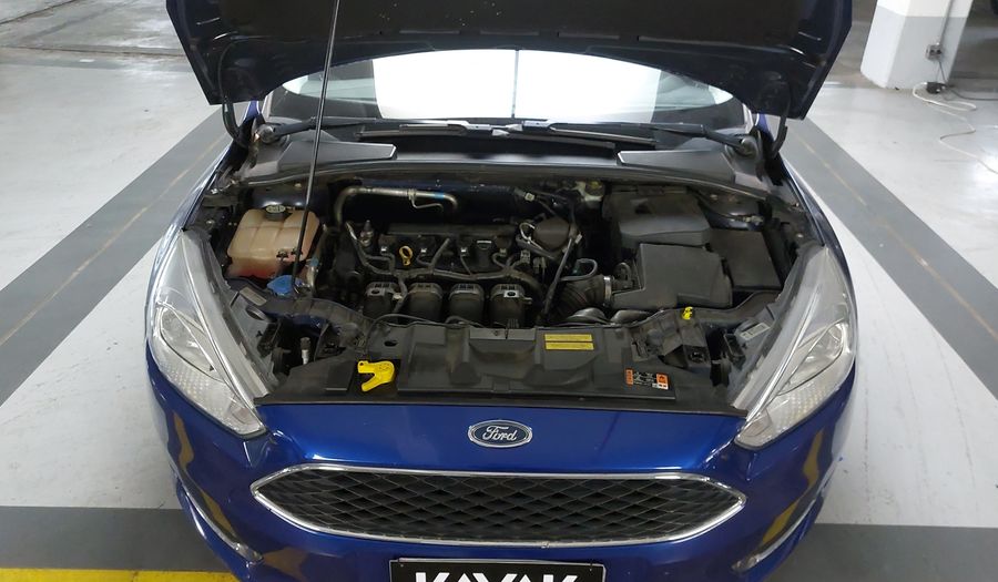 Ford Focus 2.0 SE AT Hatchback 2016