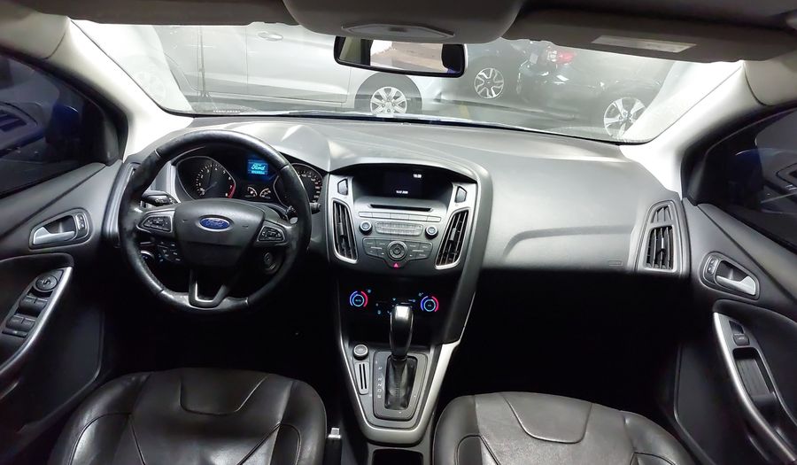 Ford Focus 2.0 SE AT Hatchback 2016