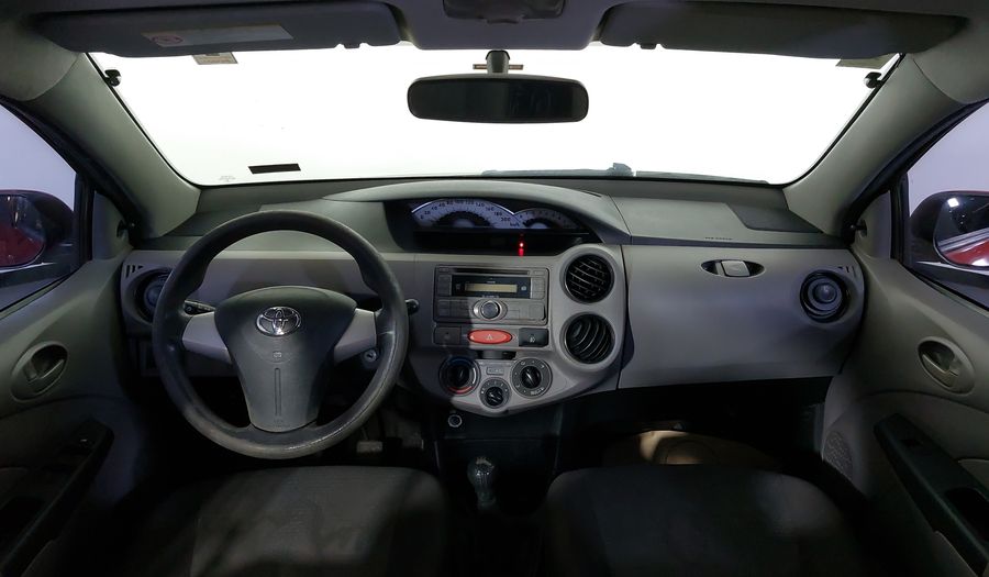 Toyota Etios 1.3 T-FLEX XS Hatchback 2013
