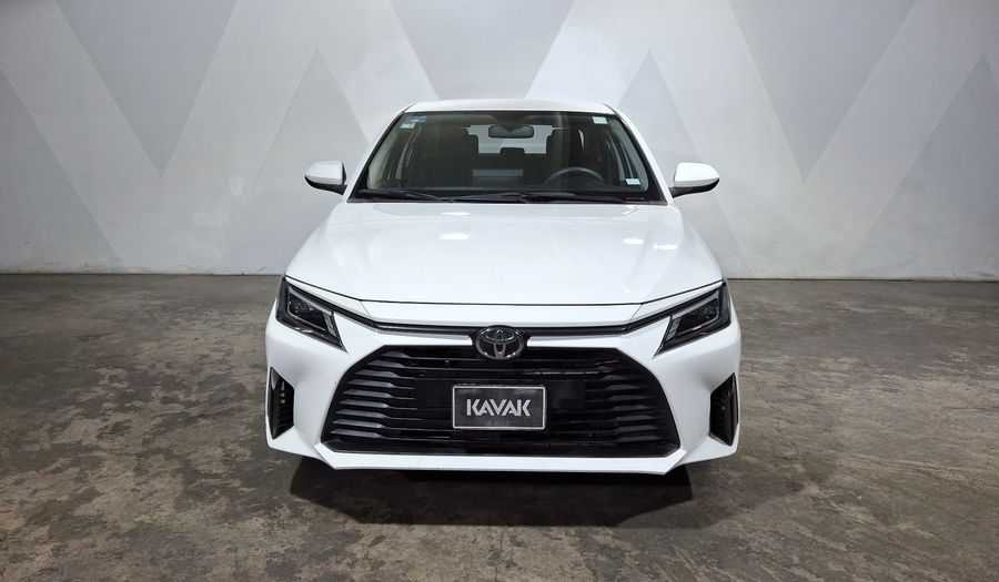 Toyota Yaris 1.5 BASE CVT Sedan 2023