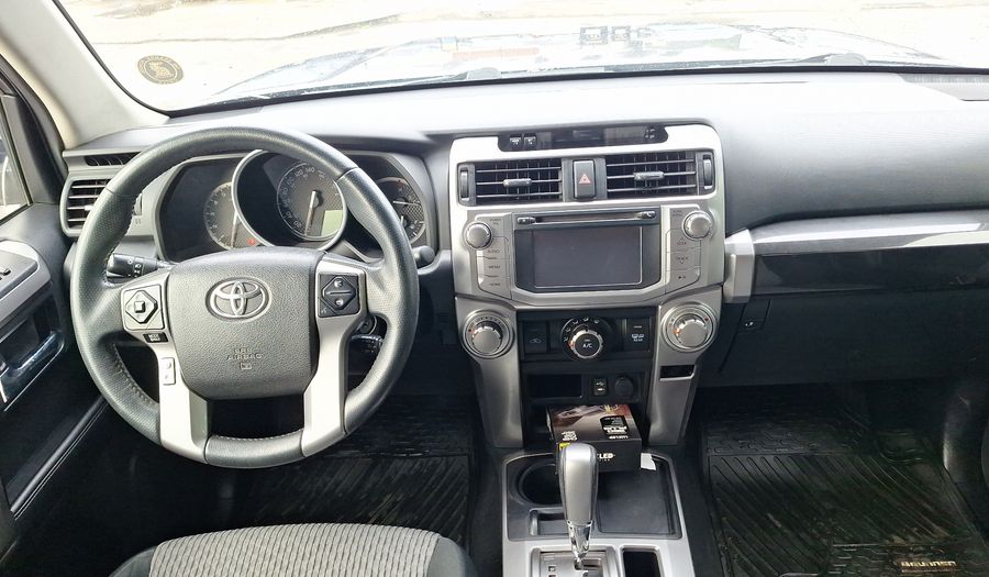 Toyota 4runner 4.0 SR5 AUTO Suv 2015