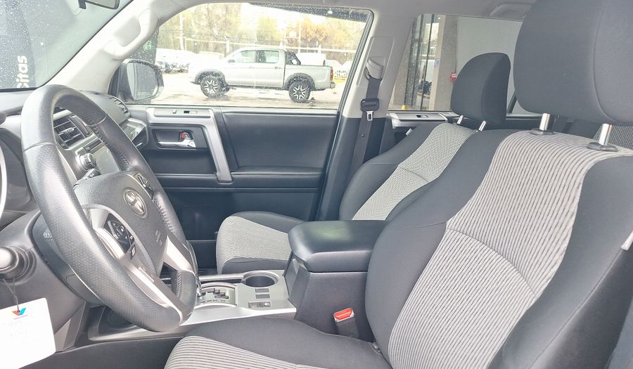 Toyota 4runner 4.0 SR5 AUTO Suv 2015