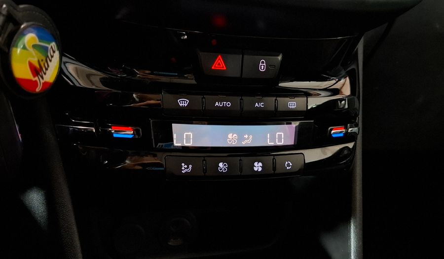 Peugeot 208 1.6 FELINE PACK CUIR Hatchback 2014