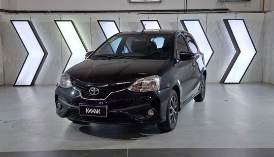 Toyota • Etios